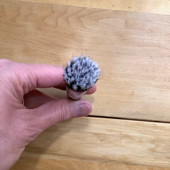 MAC Short Duo Fibre Makeup Foundation Brush 130SH - Picture 5 of 7